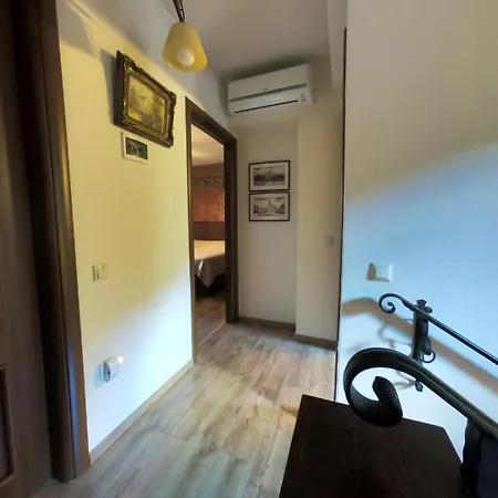 Villa Ira *